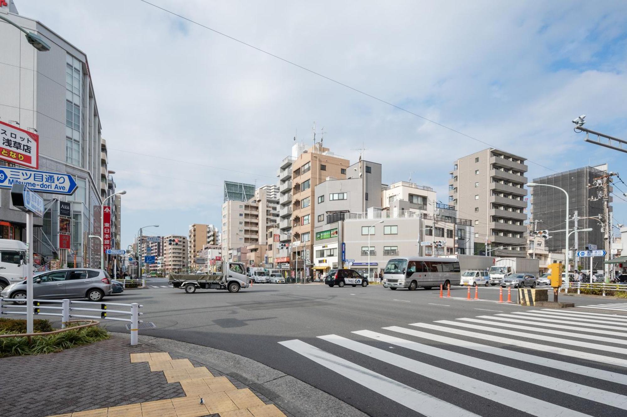 Delccs Azumabashi III Apartment Tokyo Bagian luar foto